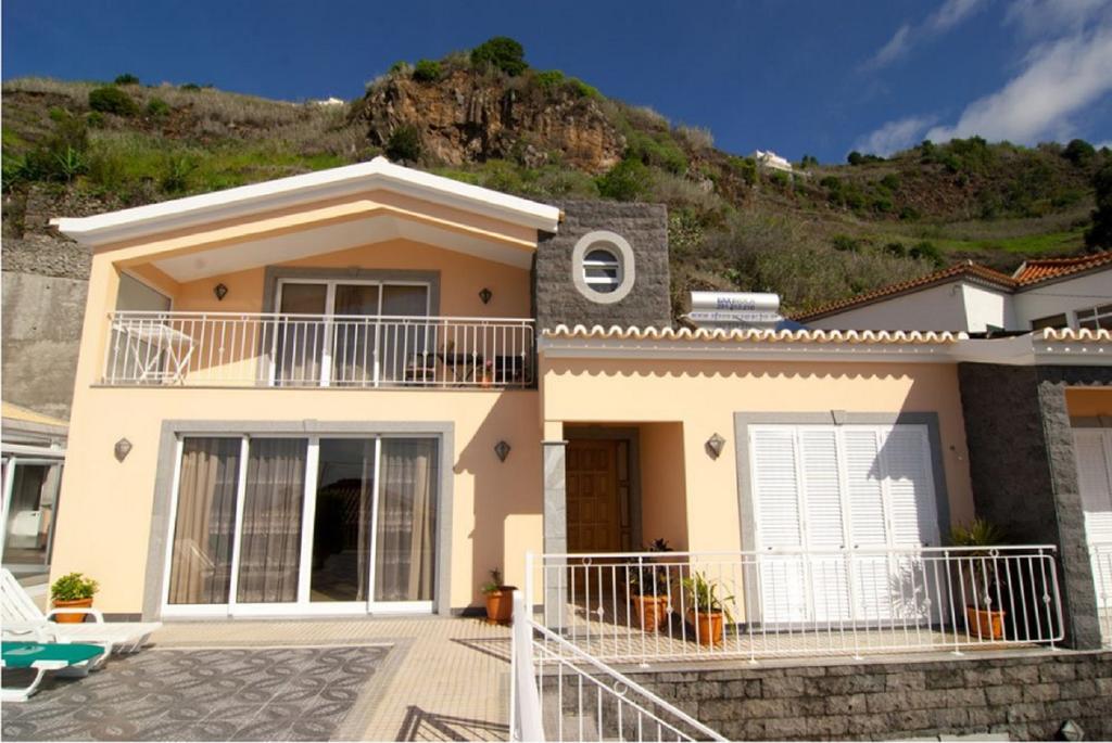 Villa Hasta La Vista Arco da Calheta  Exterior photo